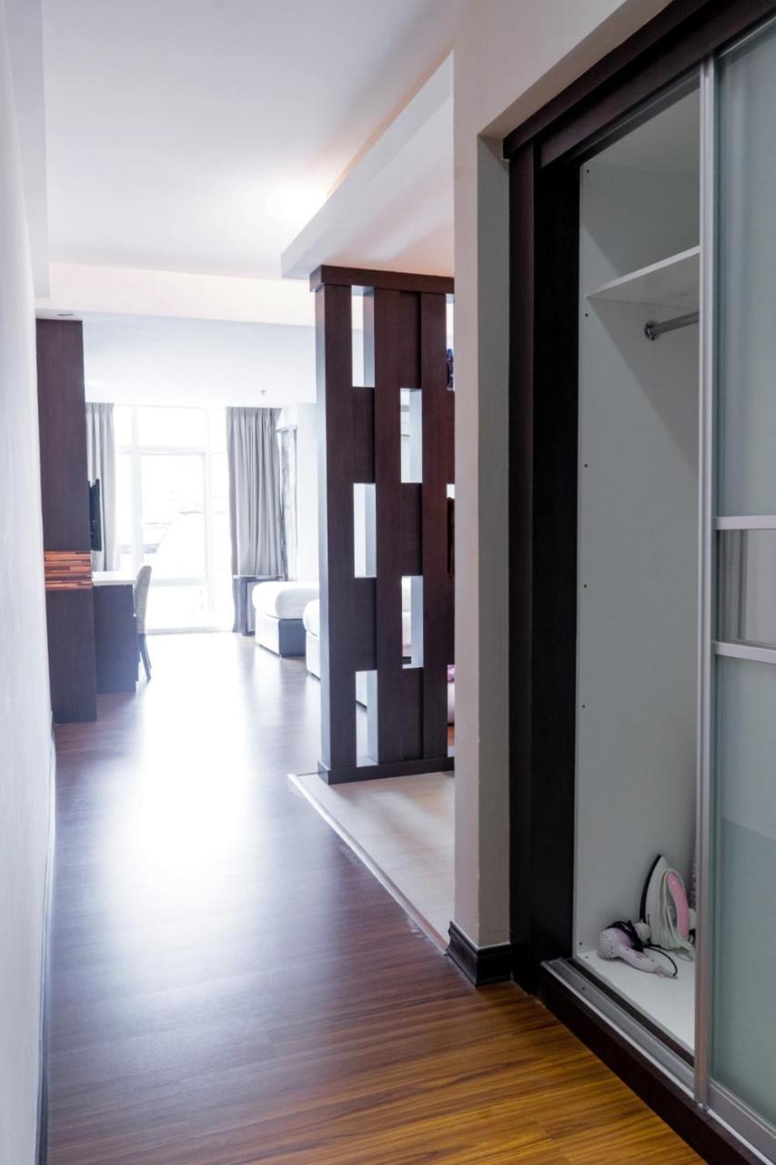 Classy Studio Apartment Kota Bharu Exterior photo